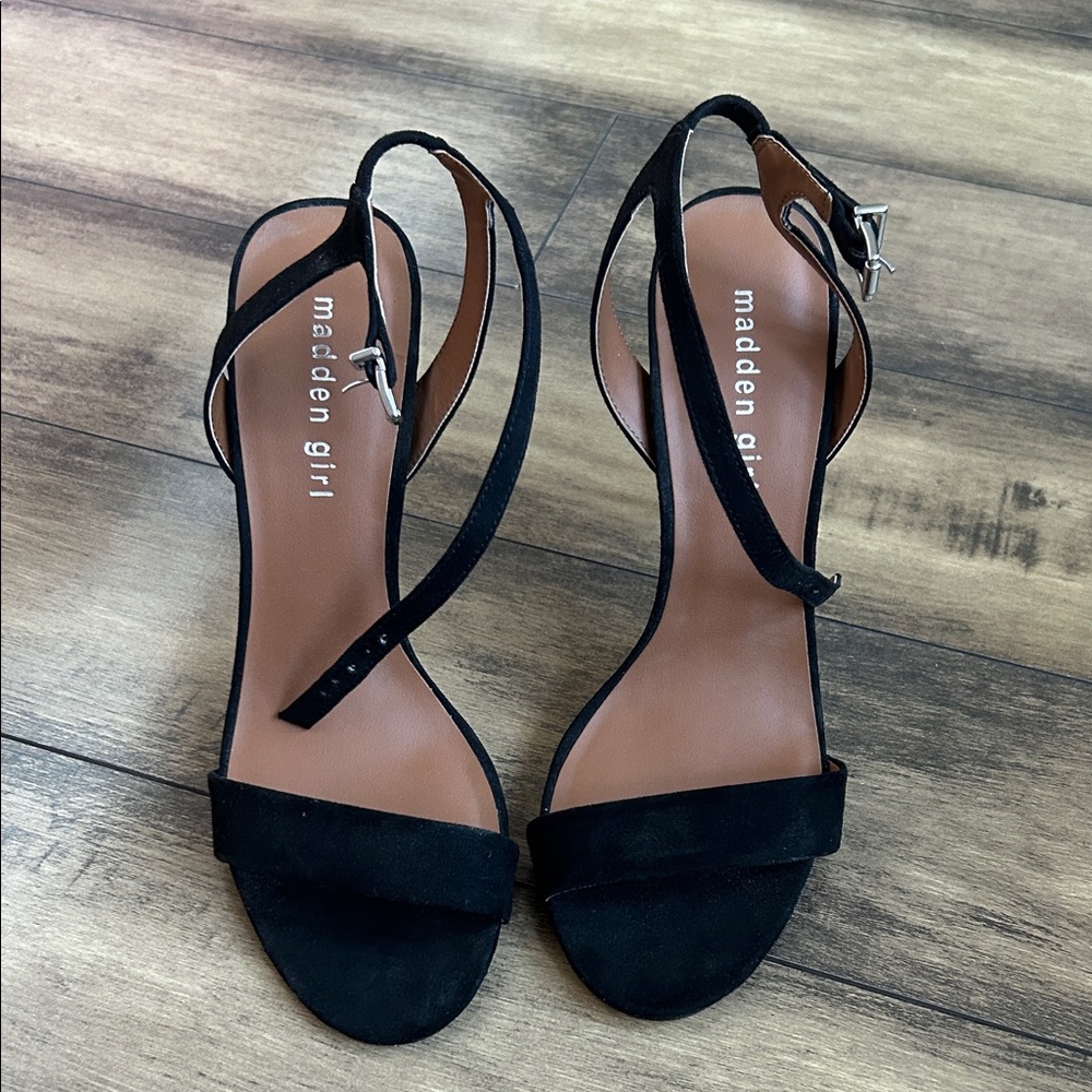 Madden Girl Elegant Black Suede Heels